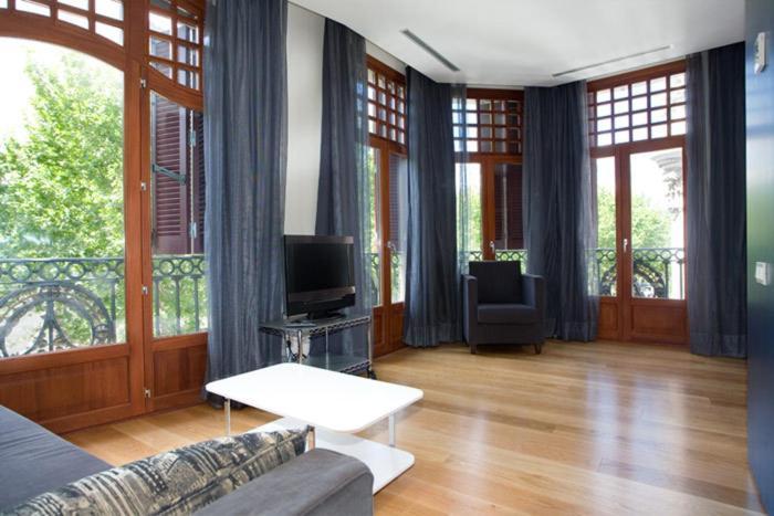 Las Ramblas Suites Barcelona Værelse billede