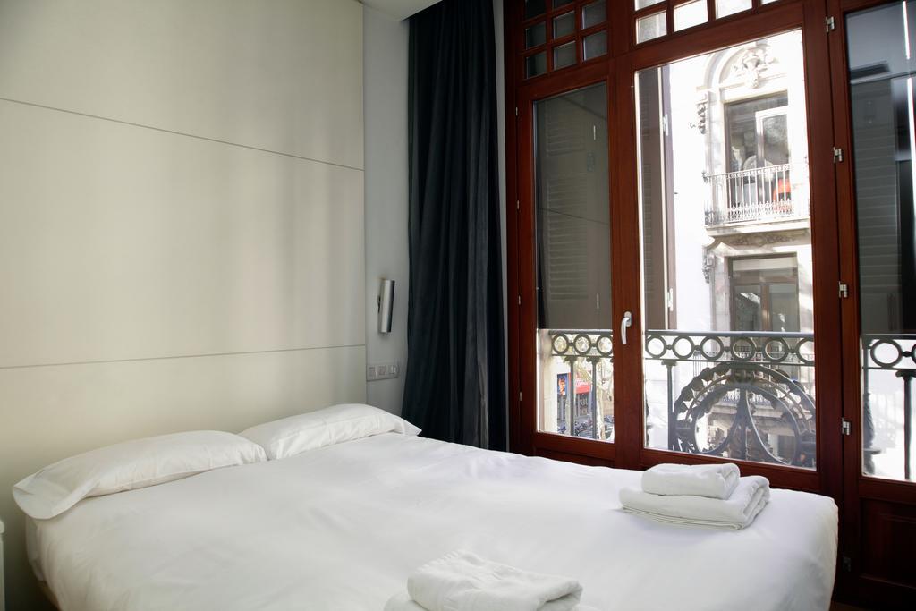 Las Ramblas Suites Barcelona Eksteriør billede