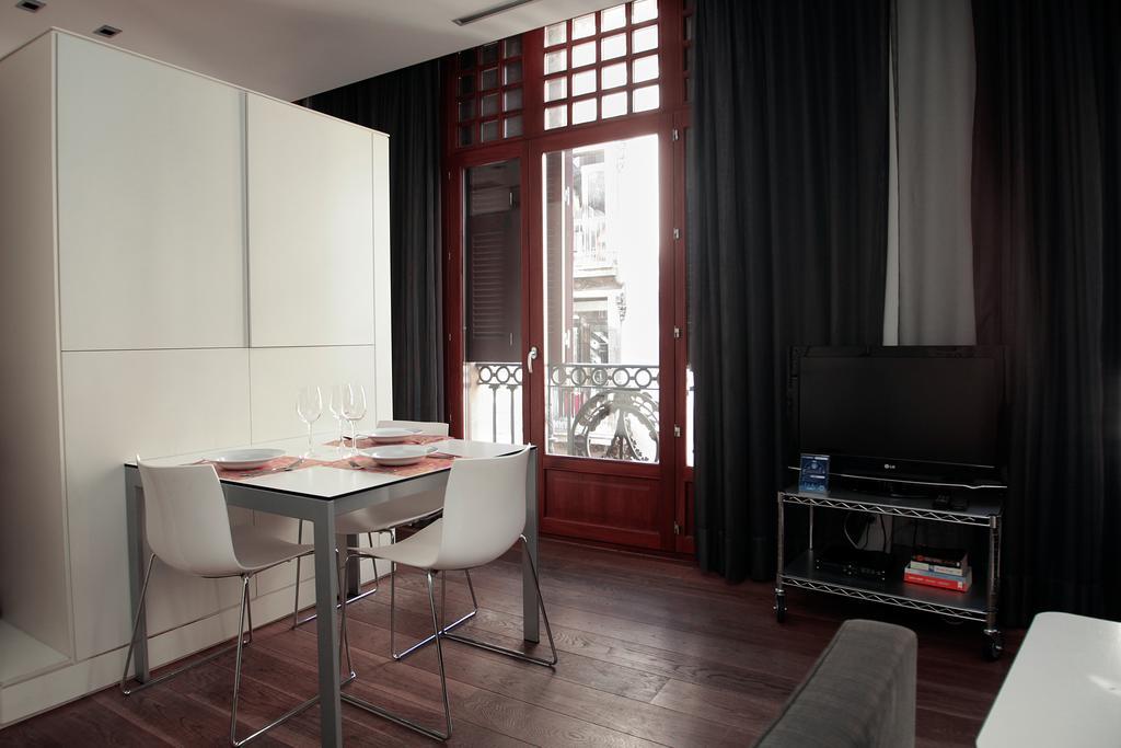 Las Ramblas Suites Barcelona Eksteriør billede
