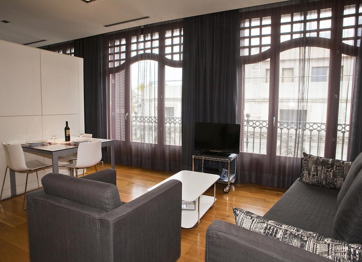 Las Ramblas Suites Barcelona Værelse billede